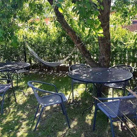 Hapsalutely Great - In Full Authenticity Lejlighed *